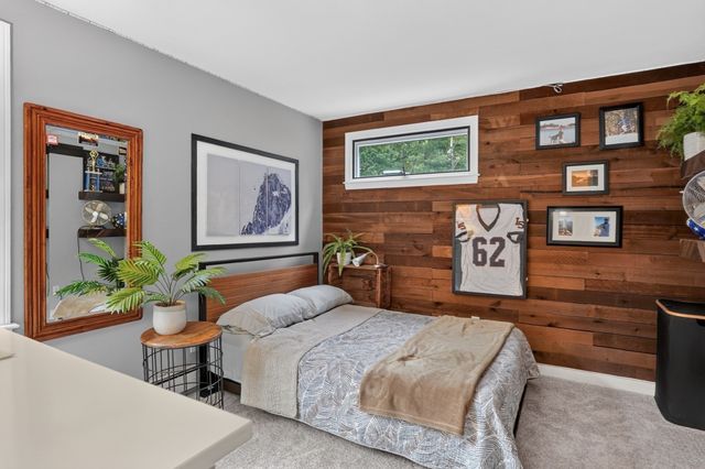 122 Prides Crossing Rd, Sudbury, MA 01776