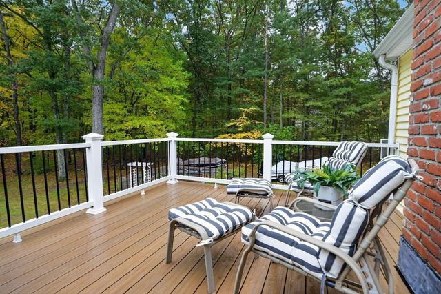 122 Prides Crossing Rd, Sudbury, MA 01776
