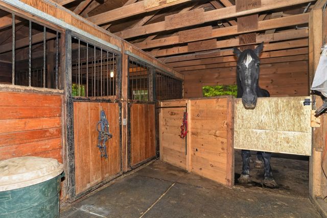 122 Prides Crossing Rd, Sudbury, MA 01776