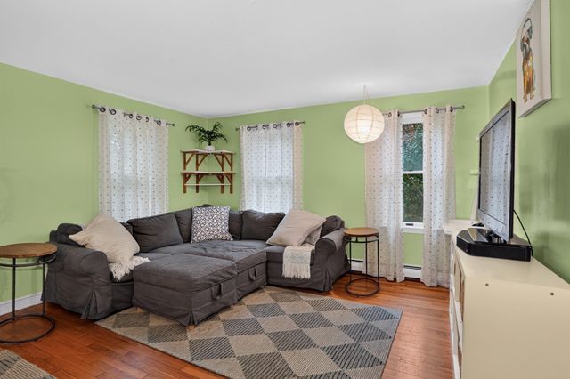 122 Prides Crossing Rd, Sudbury, MA 01776