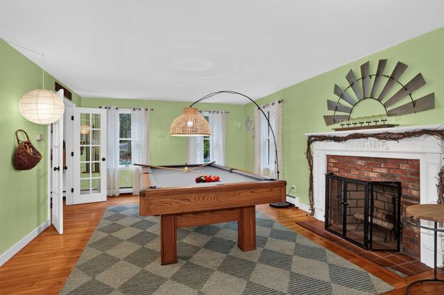 122 Prides Crossing Rd, Sudbury, MA 01776