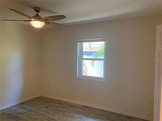 1875 VAMO DRIVE, Sarasota, FL 34231