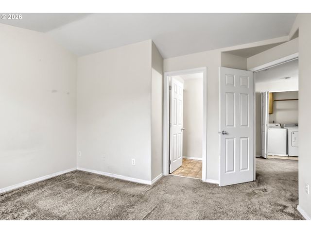 6509 Ne DEER RUN St, Hillsboro, OR 97124