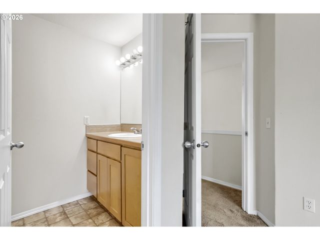 6509 Ne DEER RUN St, Hillsboro, OR 97124