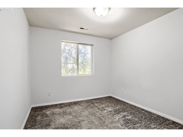 6509 Ne DEER RUN St, Hillsboro, OR 97124