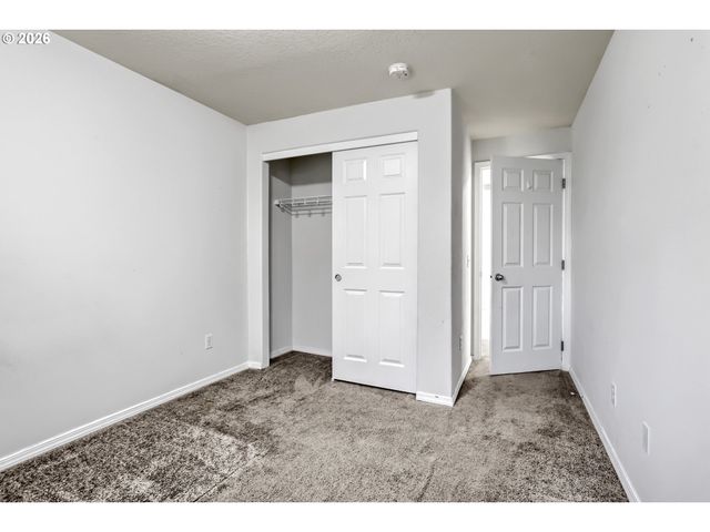 6509 Ne DEER RUN St, Hillsboro, OR 97124