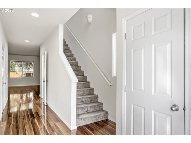 6509 Ne DEER RUN St, Hillsboro, OR 97124