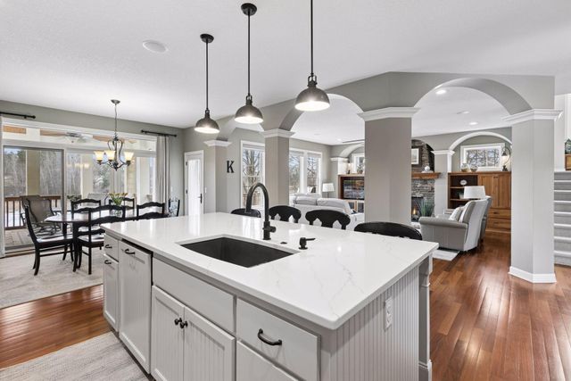 572 Spruce Circle, Eagan, MN 55123