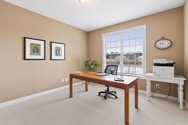 572 Spruce Circle, Eagan, MN 55123