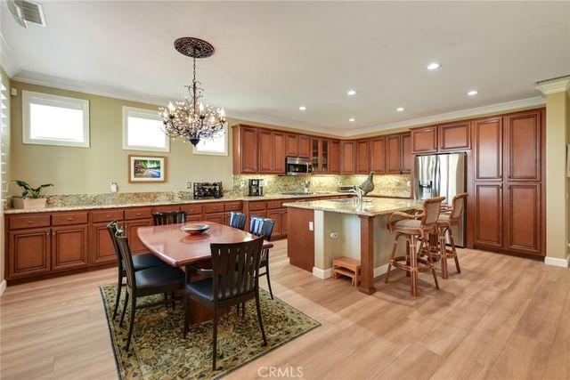 8906 Cuyamaca, Corona, CA 92883
