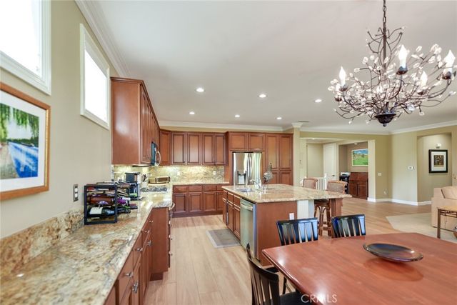 8906 Cuyamaca, Corona, CA 92883
