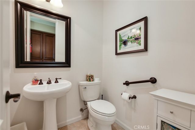 8906 Cuyamaca, Corona, CA 92883