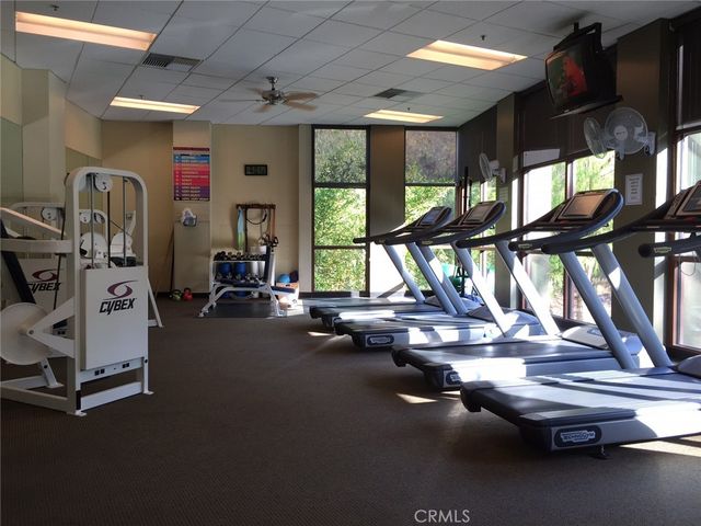 8906 Cuyamaca, Corona, CA 92883