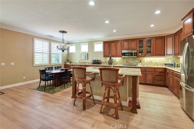 8906 Cuyamaca, Corona, CA 92883