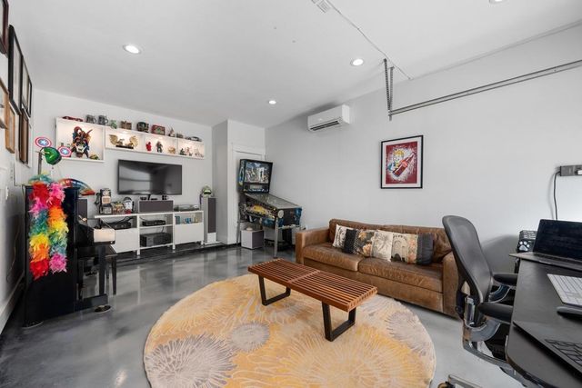 3129 Govalle Ave, Austin, TX 78702