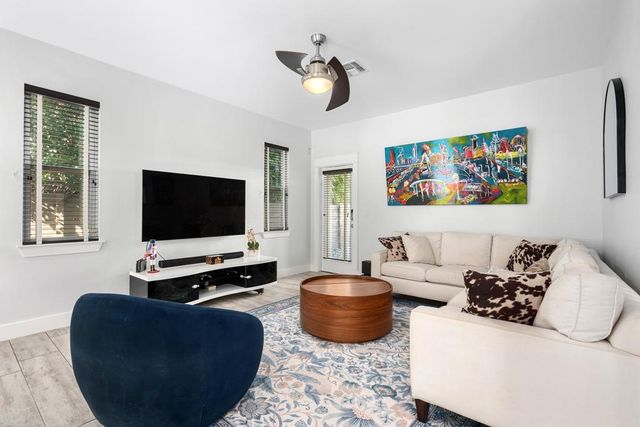 3129 Govalle Ave, Austin, TX 78702