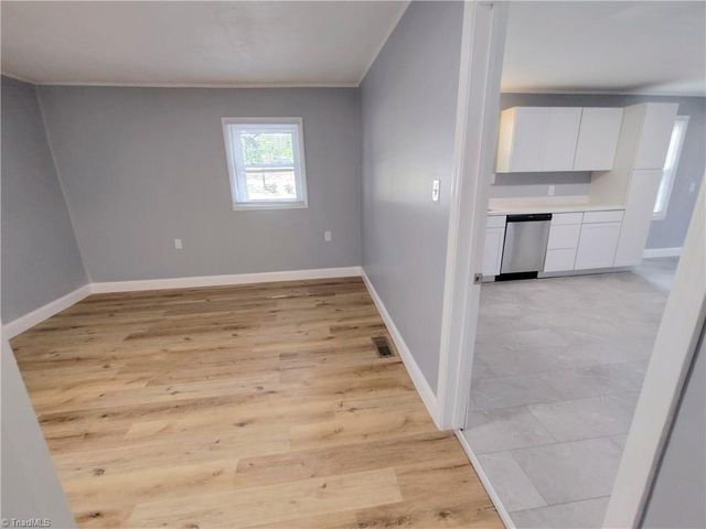 826 Graylyn Drive, High Point, NC 27263