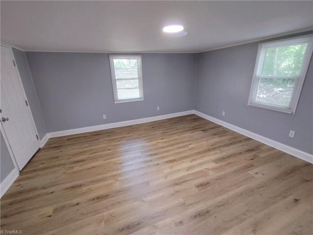 826 Graylyn Drive, High Point, NC 27263