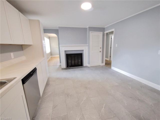 826 Graylyn Drive, High Point, NC 27263
