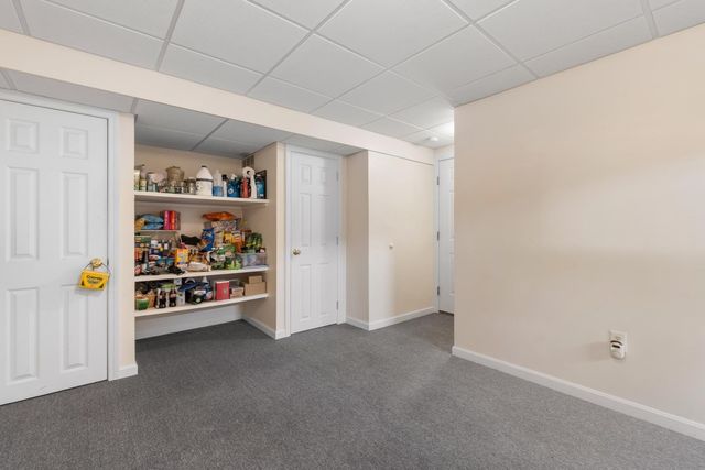 27 Tannery Rd., Sturbridge, MA 01518