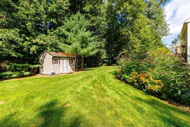 27 Tannery Rd., Sturbridge, MA 01518