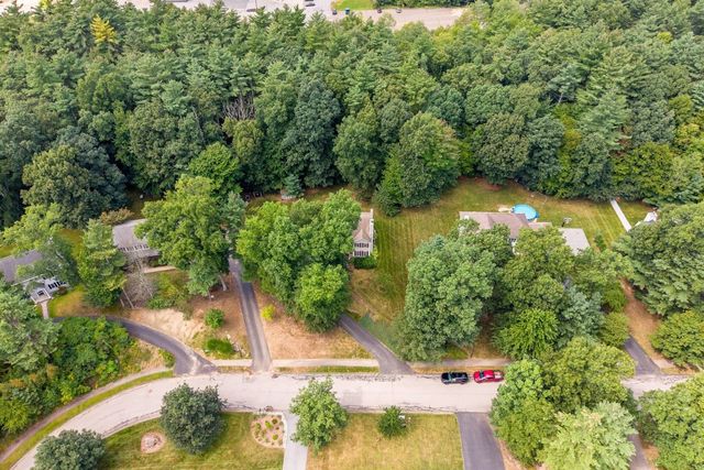 27 Tannery Rd., Sturbridge, MA 01518