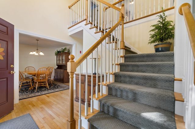 27 Tannery Rd., Sturbridge, MA 01518