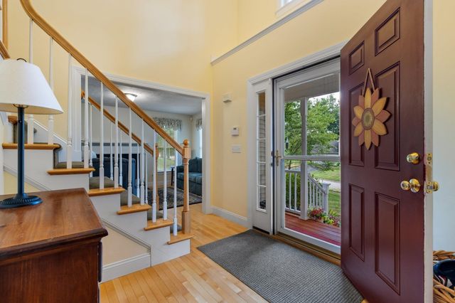 27 Tannery Rd., Sturbridge, MA 01518