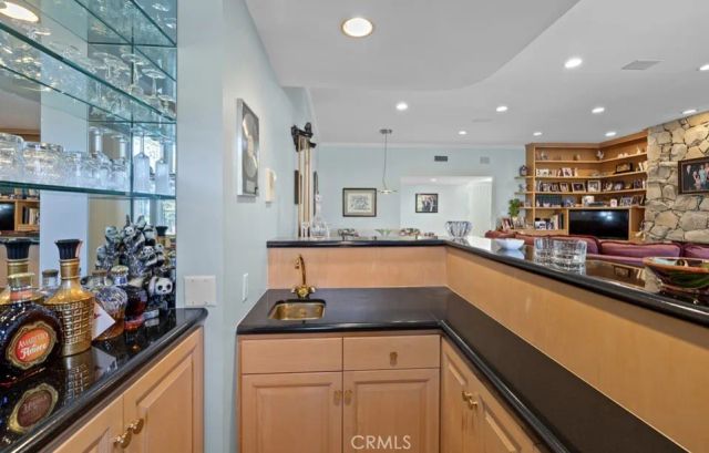 19825 Santa Rita Street, Woodland Hills, CA 91364