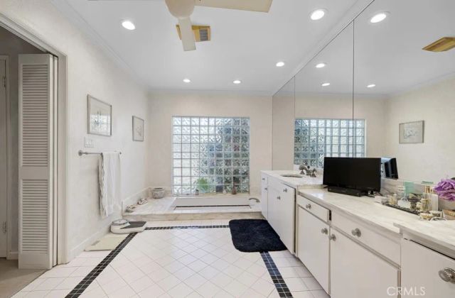 19825 Santa Rita Street, Woodland Hills, CA 91364