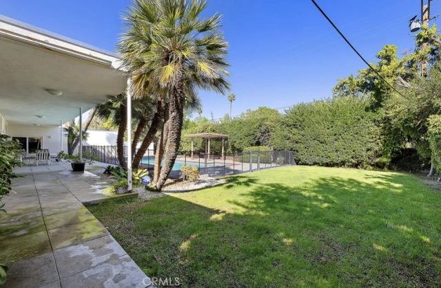 19825 Santa Rita Street, Woodland Hills, CA 91364