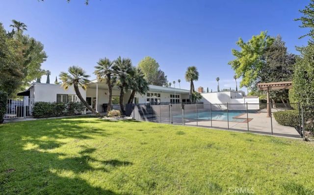19825 Santa Rita Street, Woodland Hills, CA 91364
