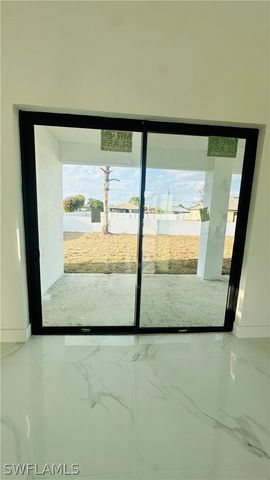 2614 12th ST SW, Lehigh Acres, FL 33976