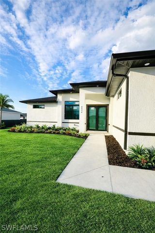 2614 12th ST SW, Lehigh Acres, FL 33976