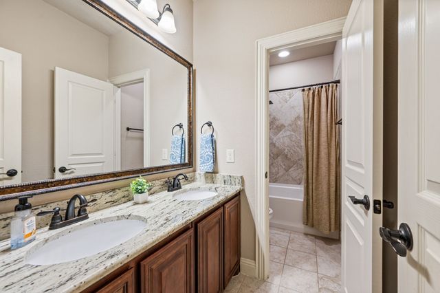 5209 Edgebrook Way, Fort Worth, TX 76244