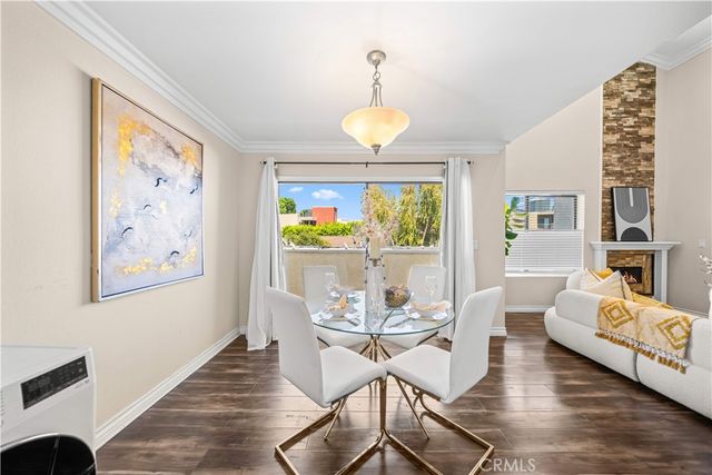 4211 Arch 203, Studio City, CA 91604