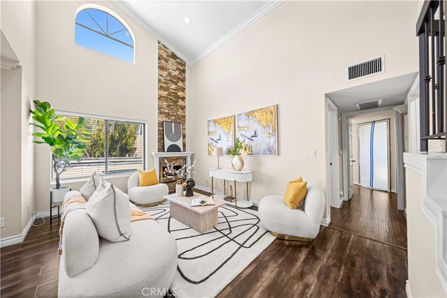 4211 Arch 203, Studio City, CA 91604