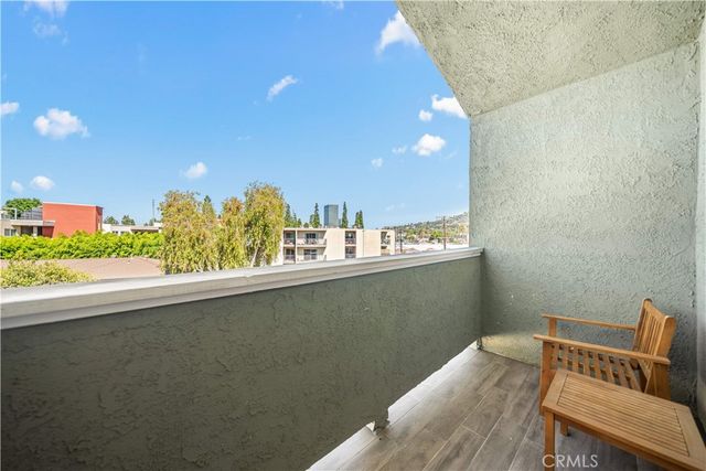 4211 Arch 203, Studio City, CA 91604