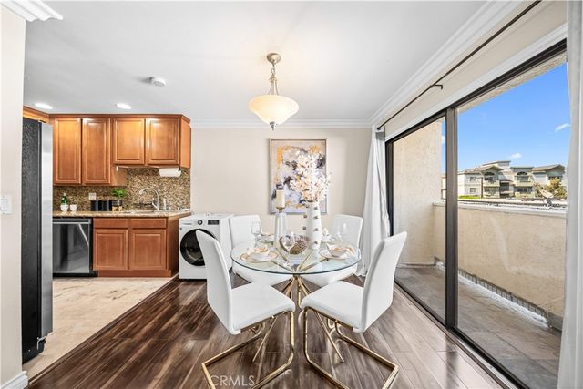 4211 Arch 203, Studio City, CA 91604