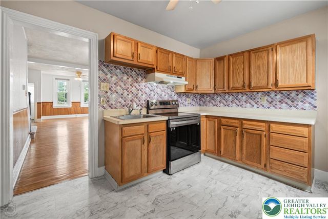 111 East Garrison Street, Bethlehem City, PA 18018