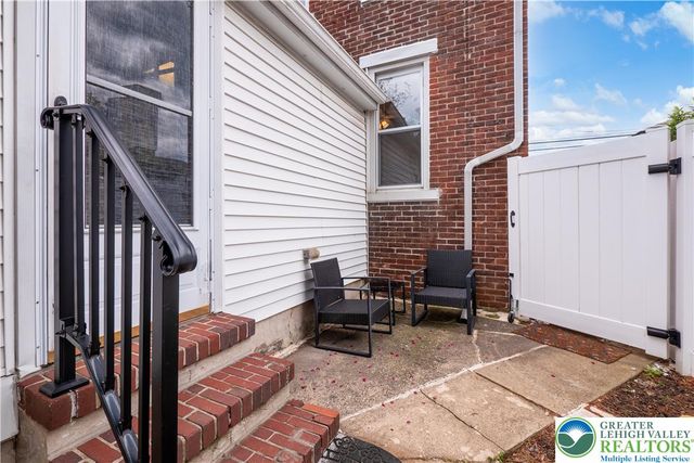 111 East Garrison Street, Bethlehem City, PA 18018