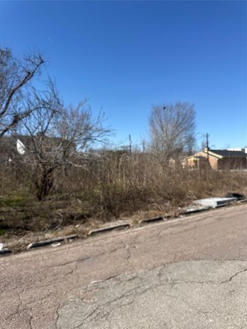 0 Howton, Houston, TX 77028