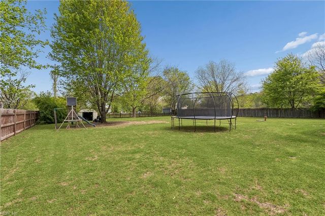 6781 Amanda CT, Gloucester, VA 23061