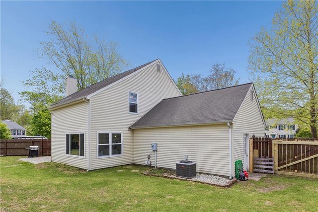 6781 Amanda CT, Gloucester, VA 23061