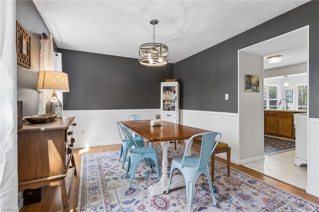 6781 Amanda CT, Gloucester, VA 23061