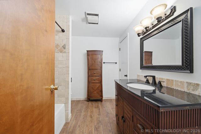 4672 S Norwood Avenue, Tulsa, OK 74135
