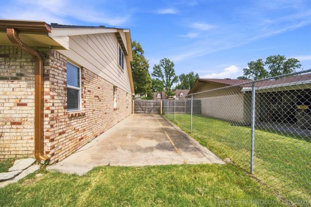 4672 S Norwood Avenue, Tulsa, OK 74135