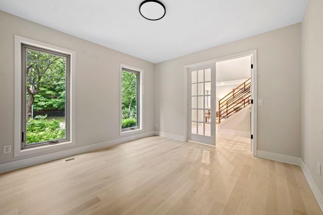 17711 Creek Ridge Pass, Minnetonka, MN 55345