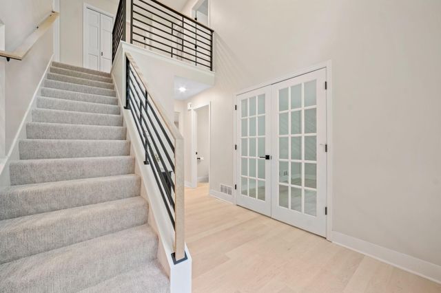 17711 Creek Ridge Pass, Minnetonka, MN 55345
