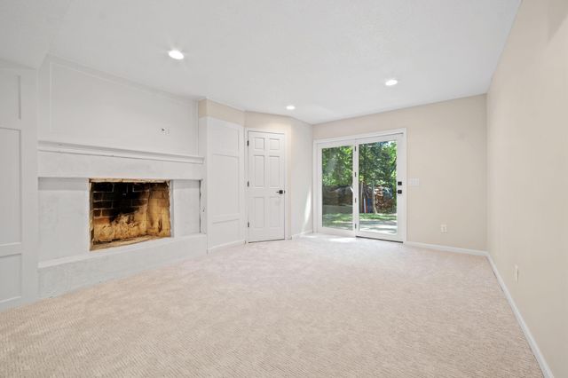 17711 Creek Ridge Pass, Minnetonka, MN 55345